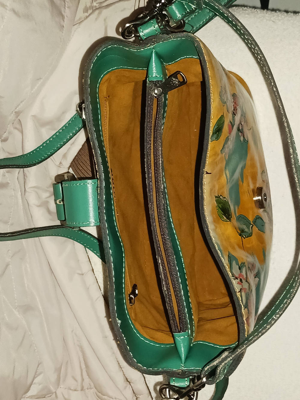 Patricia Nash Irving Leather Bucket Crossbody Bag from Beautiful Girl Collection - Picture 13 of 16